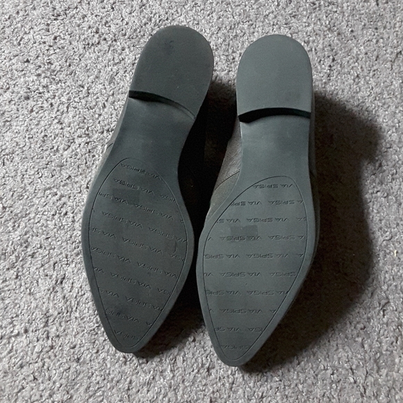 VIA SPIGA $109 Gray Suede Leather Buckle Loafer Size 6 - Picture 6 of 6